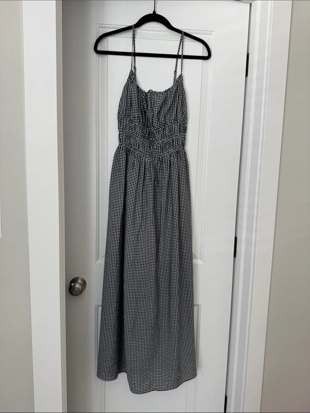 Women’s Black and White Abercrombie and Fitch Maxi Dress